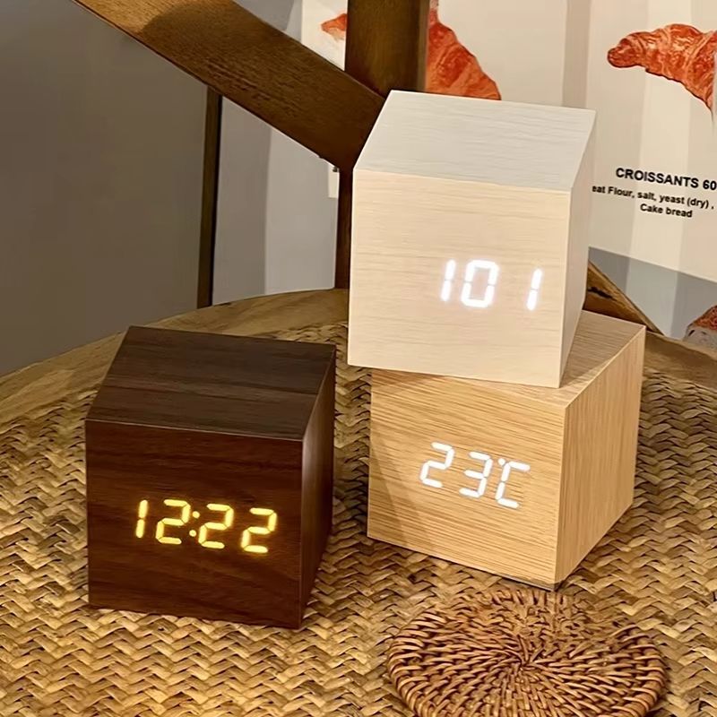 Minimalist Wooden LED Alarm Clock – Sound-Activated Display with Temperature for Bedroom or Office Decor