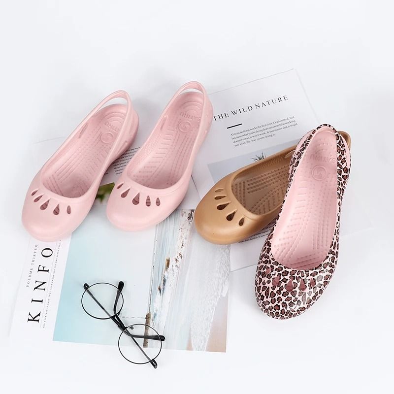 Lightweight Womens Summer Clogs Breathable Anti Slip Garden Beach Shoes