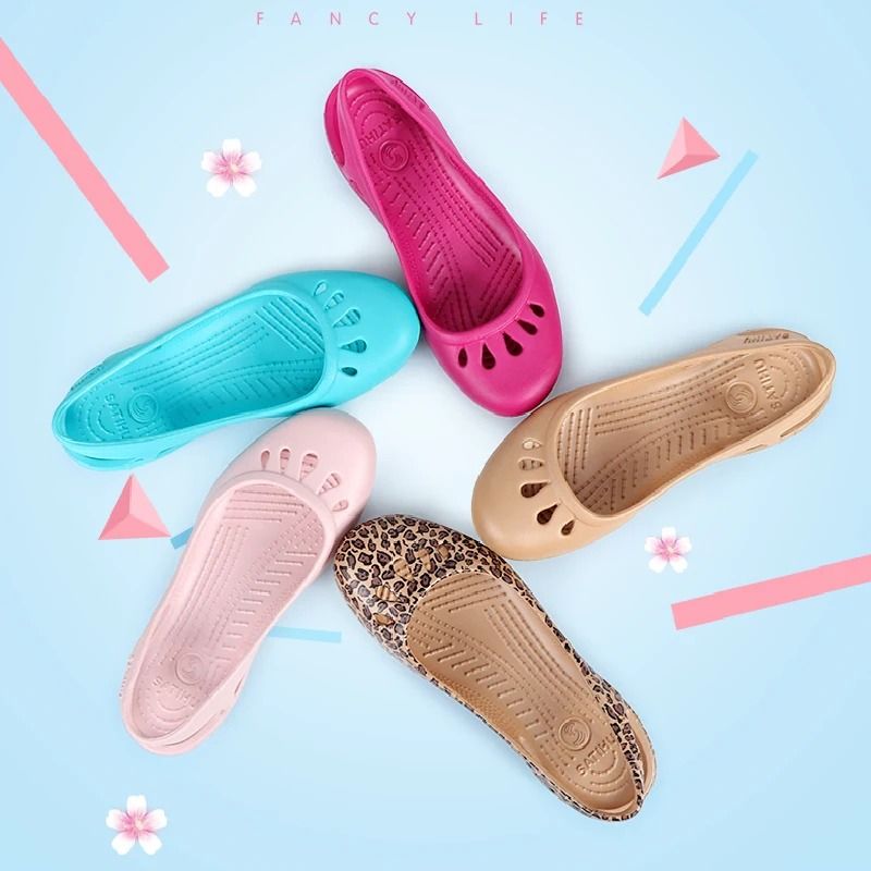 Lightweight Womens Summer Clogs Breathable Anti Slip Garden Beach Shoes