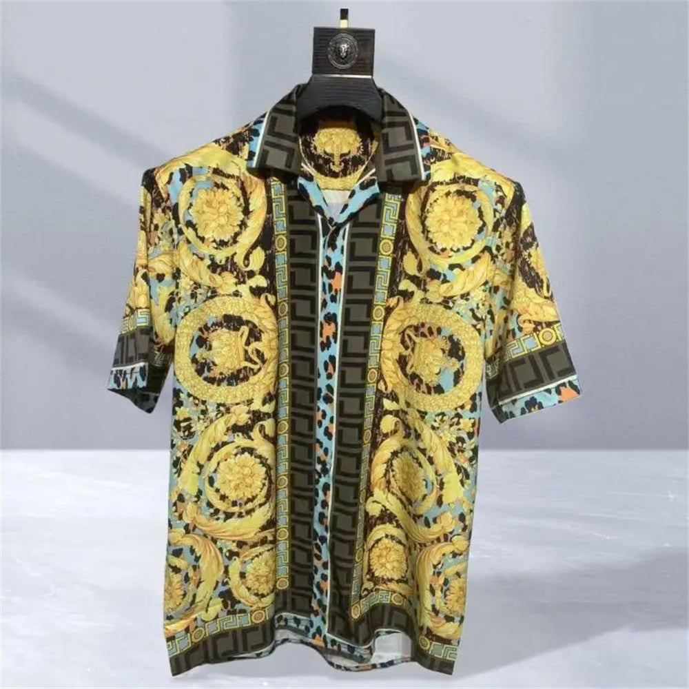 Men high-quality short sleeved shirt with luxurious golden Baroque string print, Cuban collar shirt, suitable for street