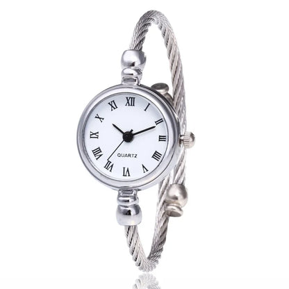 Stainless Steel Ladies Quartz Wristwatch, Women Simple Small Bracelet Watch, Retro Fashion Casual Design