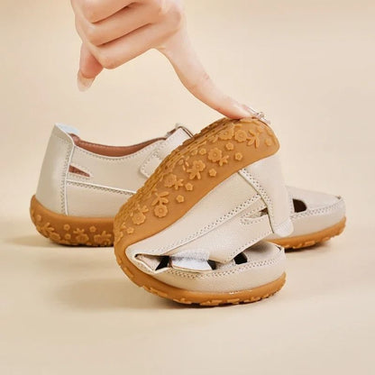 All-Day Comfort Women's Closed Toe Walking Sandals for Summer Travel, Beach, and Everyday Wear