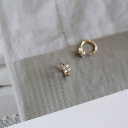 Trendy Cute Sweet Hollow Heart Zircon Hoop Earrings for Women, Classic Shiny Stud Earrings, Fashion Small Ear Buckle