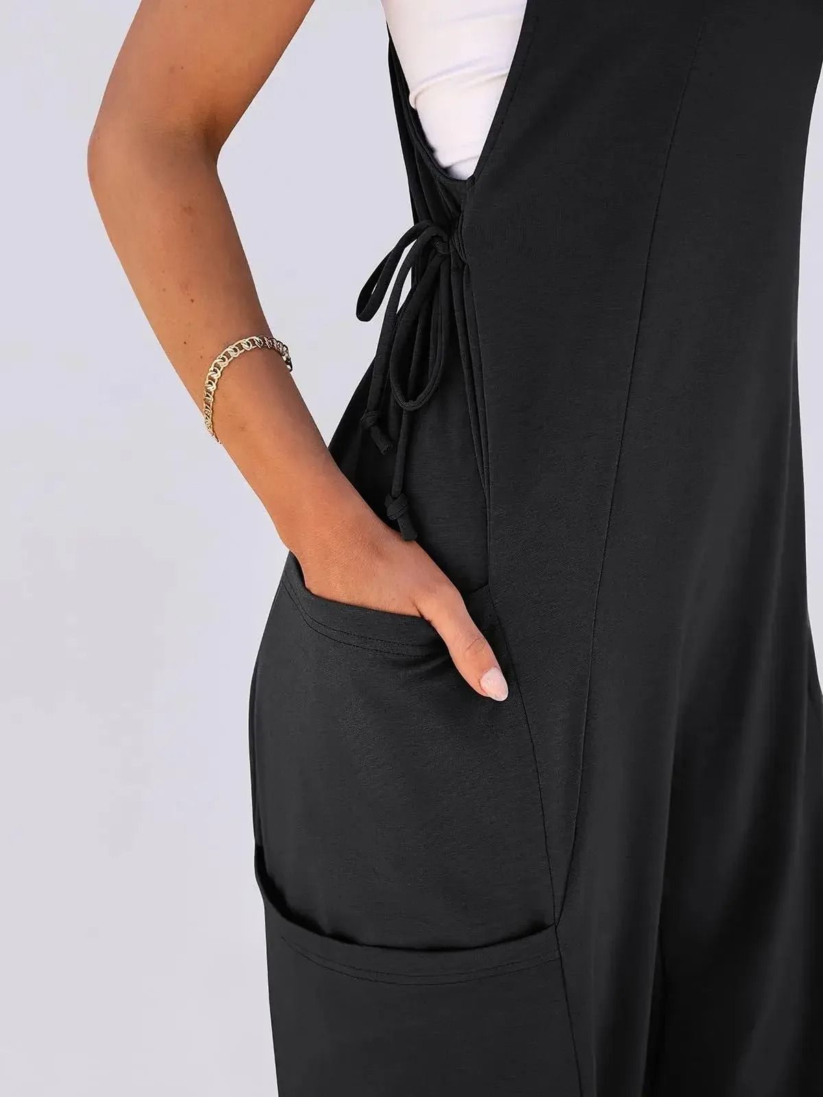 Effortless Summer Harem Jumpsuit with Cargo Style for Women