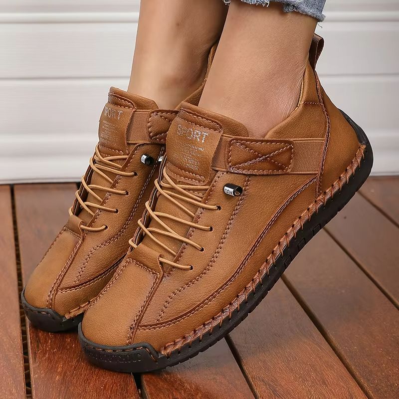 Retro British Style Women's Summer Workwear Boots – Non-Slip Mid-Top Fashion Loafers