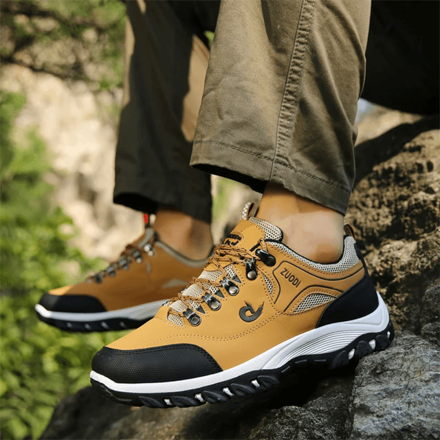 Men Leather Lightweight Walking Sneakers Casual Shoes