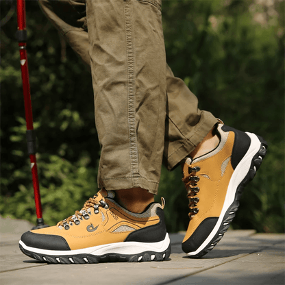 Men Leather Lightweight Walking Sneakers Casual Shoes