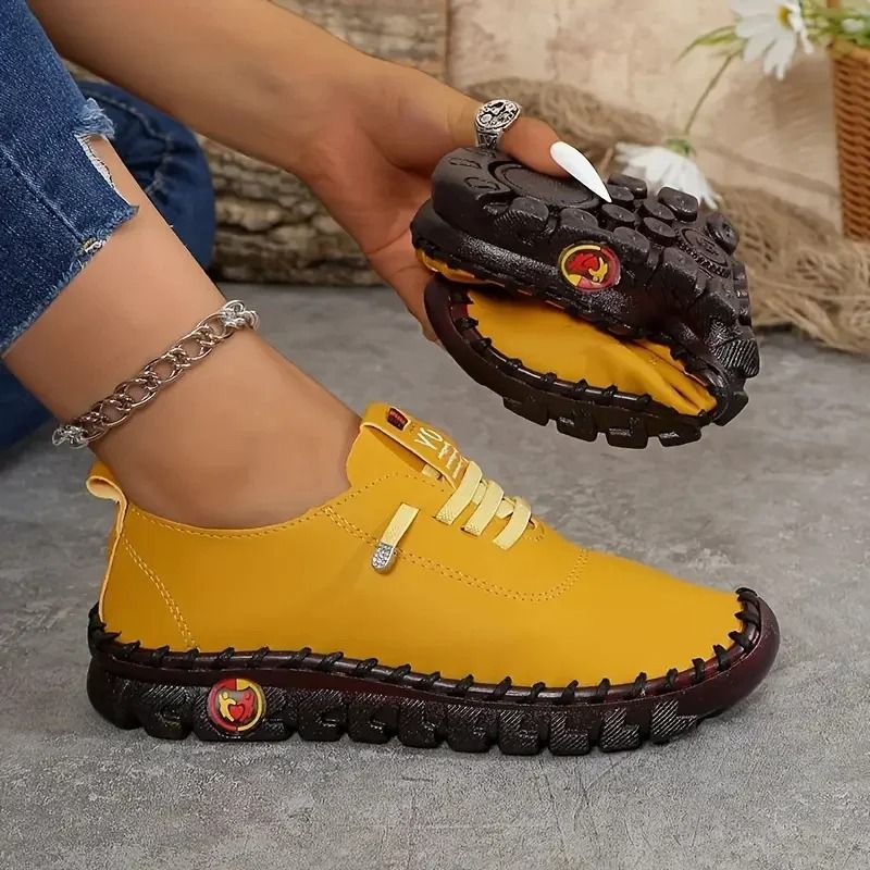 Women Comfortable Outdoor Sneakers
