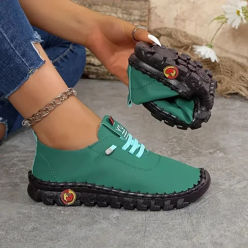 Women Comfortable Outdoor Sneakers