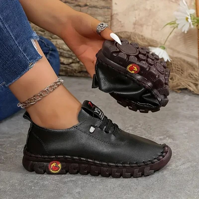 Women Comfortable Outdoor Sneakers