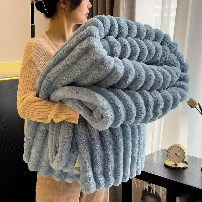 CozyStripes Thickened Multifunctional Throw Blanket