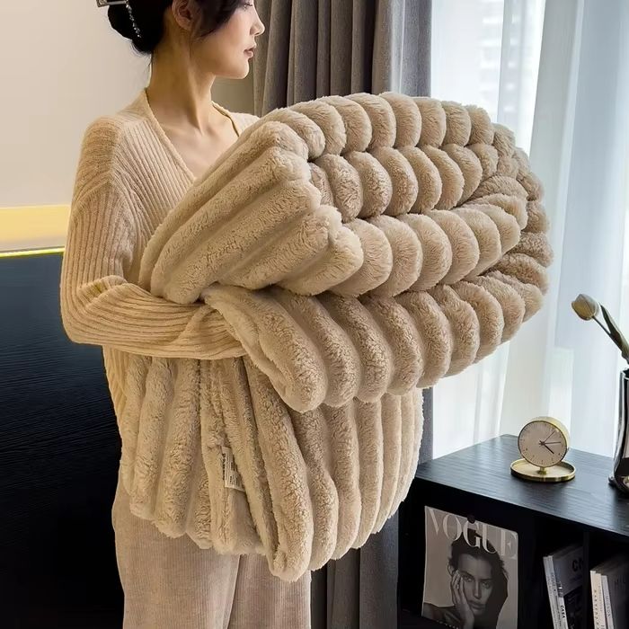 CozyStripes Thickened Multifunctional Throw Blanket