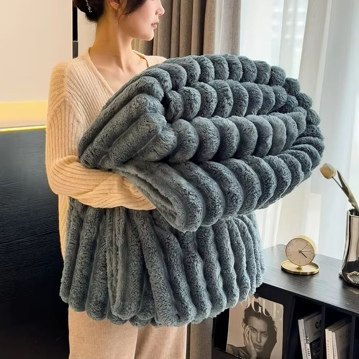 CozyStripes Thickened Multifunctional Throw Blanket