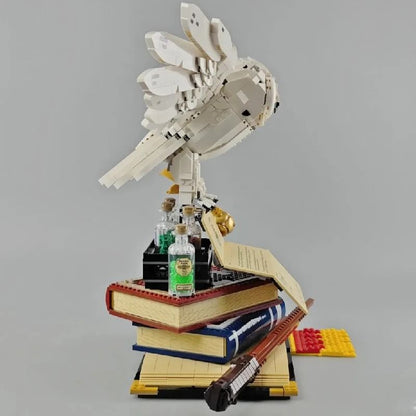 Magic School Bird Building Blocks Collector Model DIY Brick Set 3010 Pieces