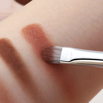 Professional Makeup Brushes Set Soft Bristle Face Powder Blush Concealer Beauty Tools