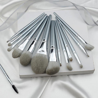 Professional Makeup Brushes Set Soft Bristle Face Powder Blush Concealer Beauty Tools