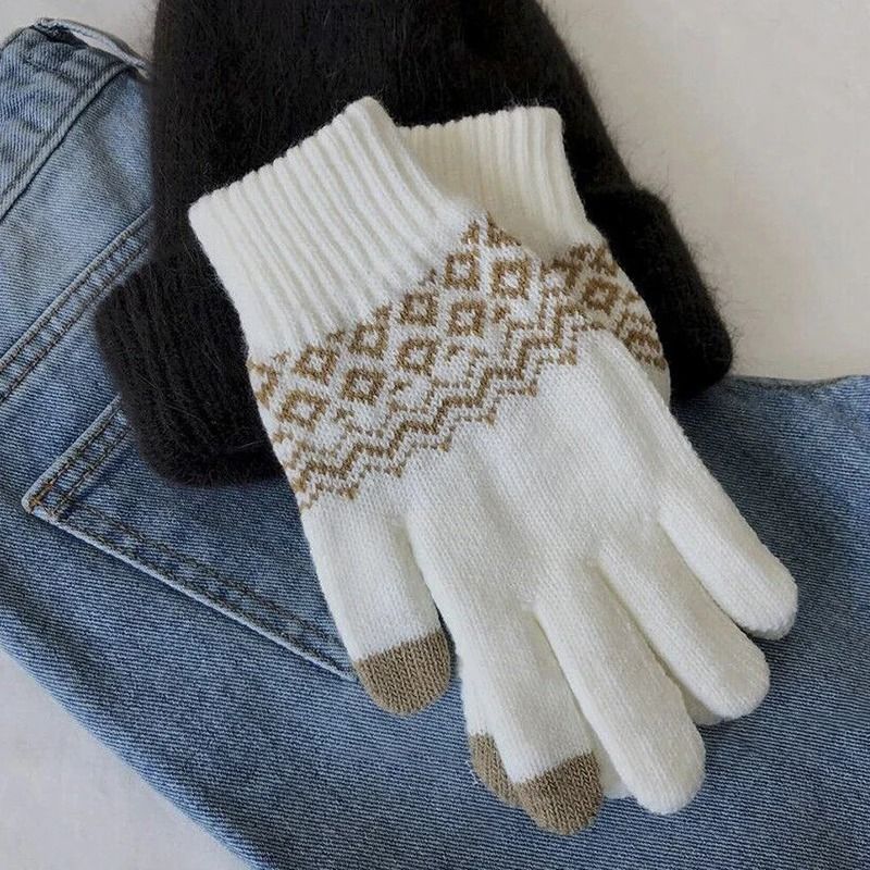 Knitted Touchscreen Winter Gloves for Men and Women