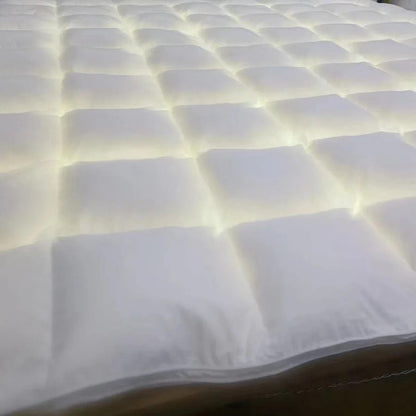 Luxury Winter Cotton Goose Down Quilt Fluffy Four Seasons Hotel Duvet