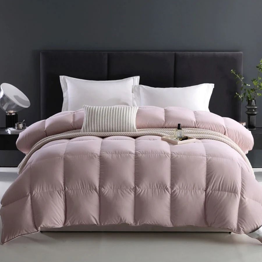 Luxury Winter Cotton Goose Down Quilt Fluffy Four Seasons Hotel Duvet