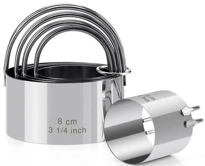 5 Piece Round Stainless Steel Biscuit Cutter Set with Handle