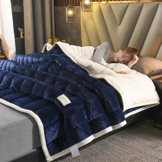 Luxury Flannel Fleece Blanket with Lambs wool Lining