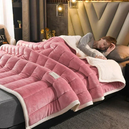 Luxury Flannel Fleece Blanket with Lambs wool Lining