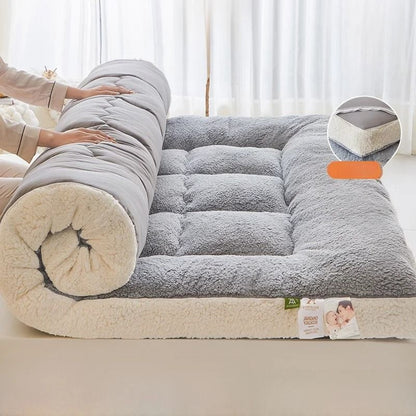 Soft Lamb Velvet Foldable Mattress Pad