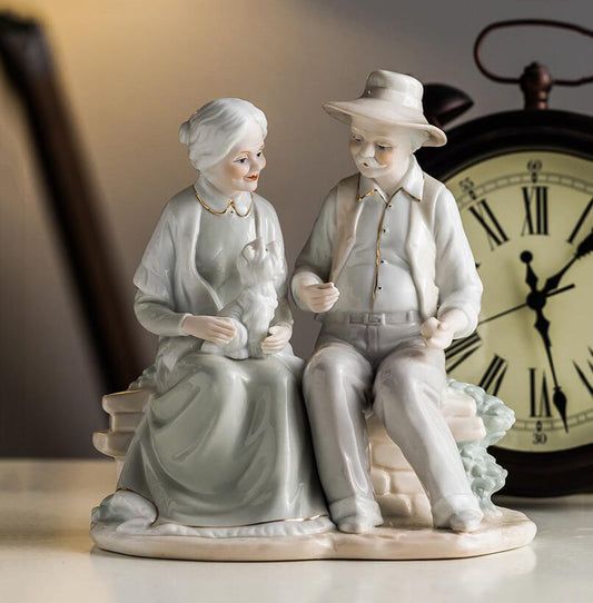European Ceramic Old Man And Old Lady Figurines, Home Office Decor Crafts, Parents Old Couples Gold Wedding Gifts