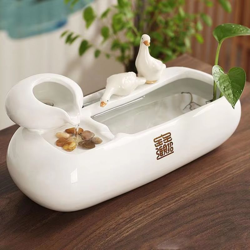 Ceramic Cat Water Fountain – Creative Desktop Waterfall & Indoor Pet Fountain