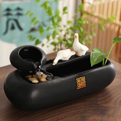 Ceramic Cat Water Fountain – Creative Desktop Waterfall & Indoor Pet Fountain
