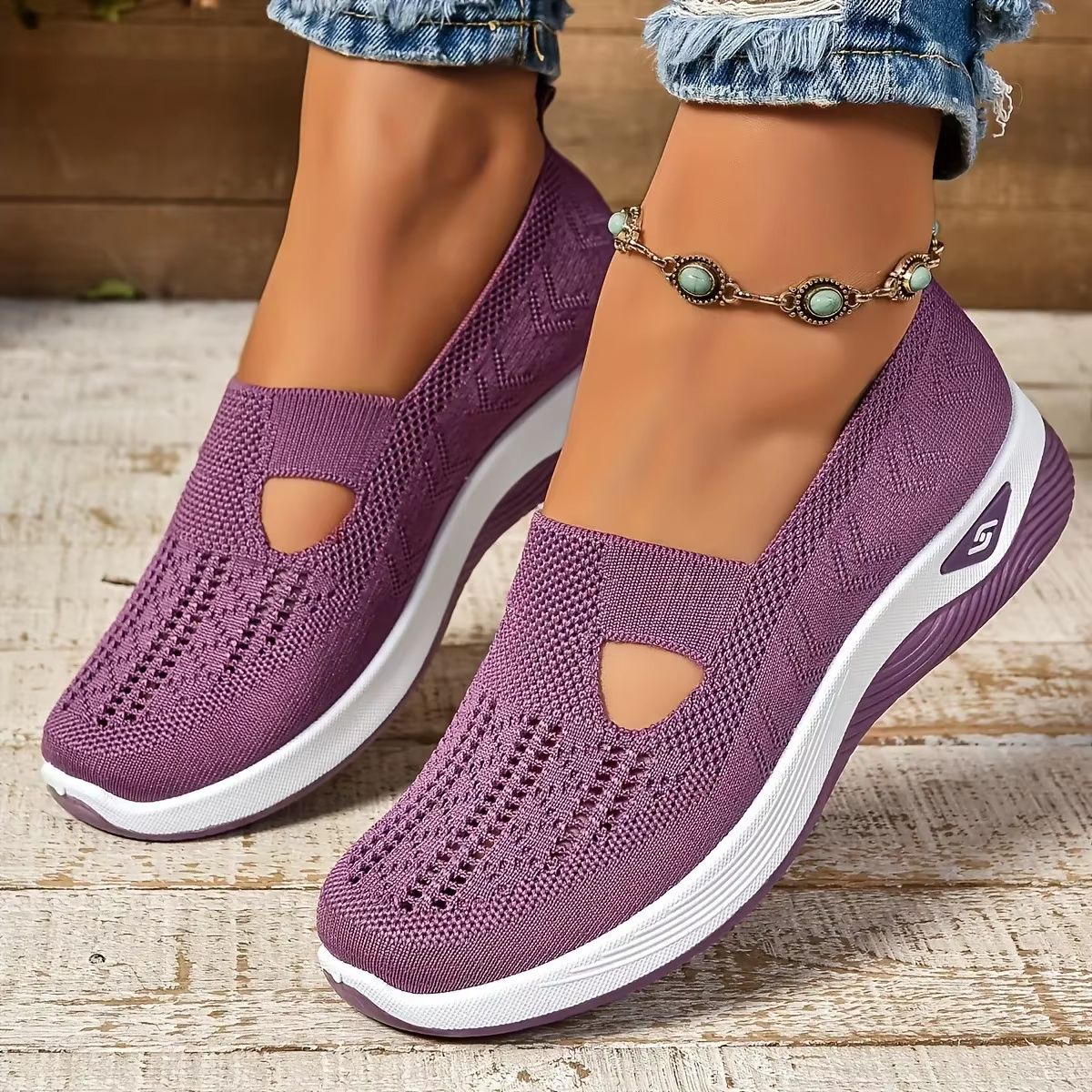 Women's Orthopedic Walking Sneakers – Breathable Slip-On Casual Shoes with Soft Sole & Non-Slip Comfort