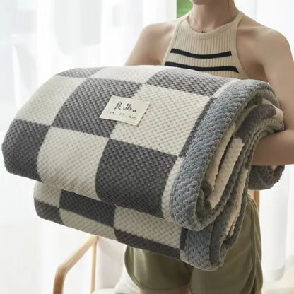 Soft Chenille Knit Throw Blanket – Handmade Crochet Style, Machine Washable for Couch & Bed