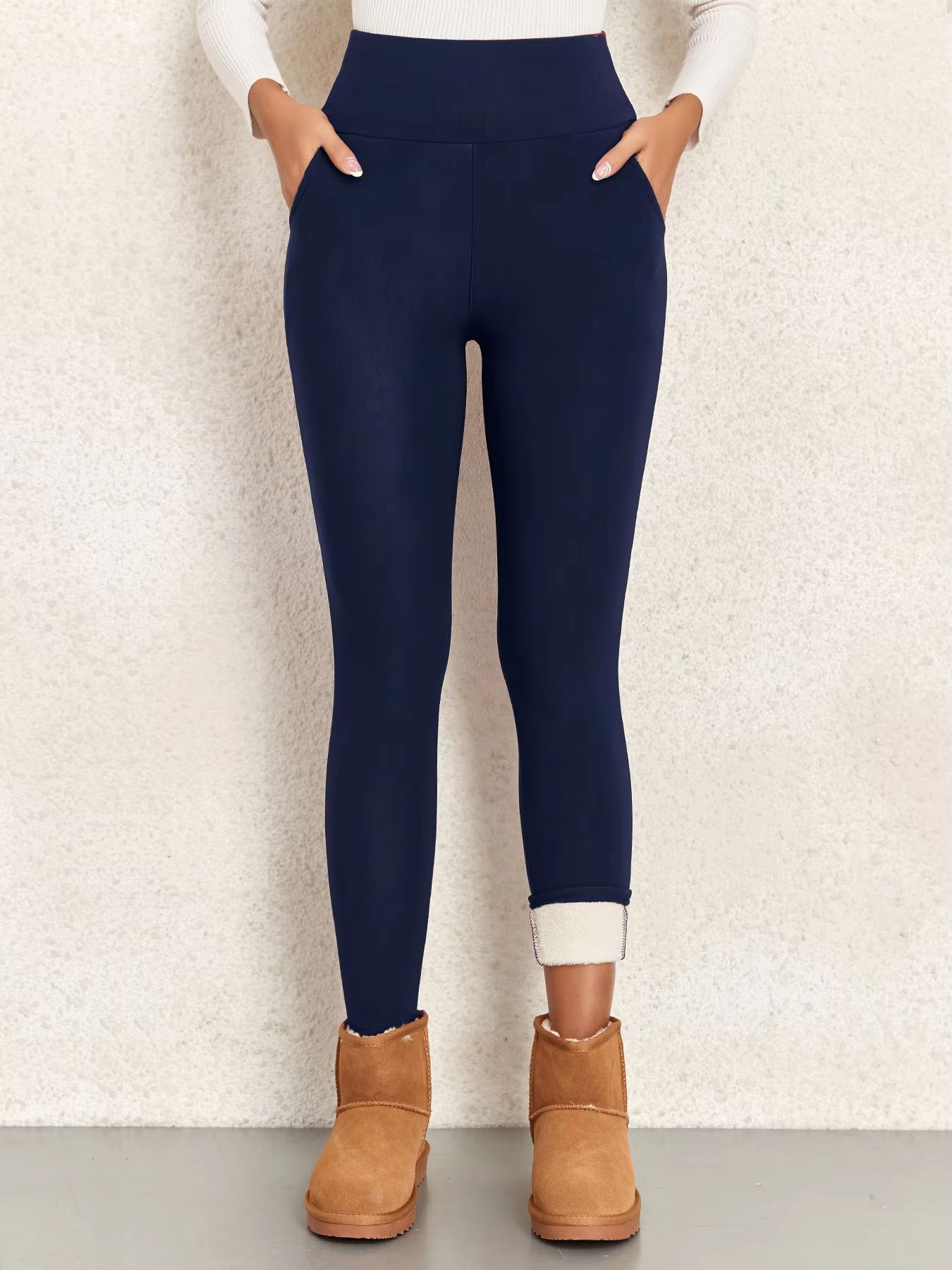 Ultra-Warm Velvet Winter Leggings with Pockets – High Waist Thick Thermal Pants for Women