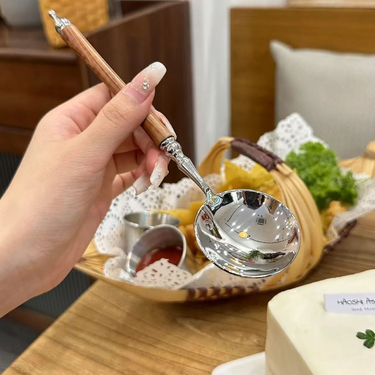 Stainless Steel Retro Rosewood Style Spoon for Soup and Dessert