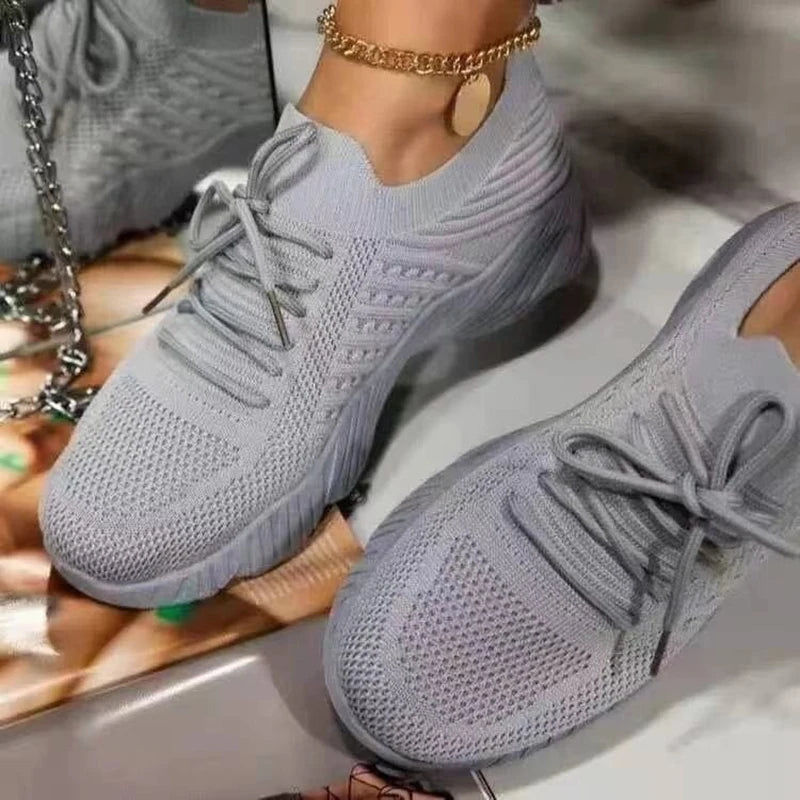 Stylish Women Mesh Breathable Casual Sneakers Lace-up Vulcanized Shoes Comfortable Ladies Platform Sneakers Female