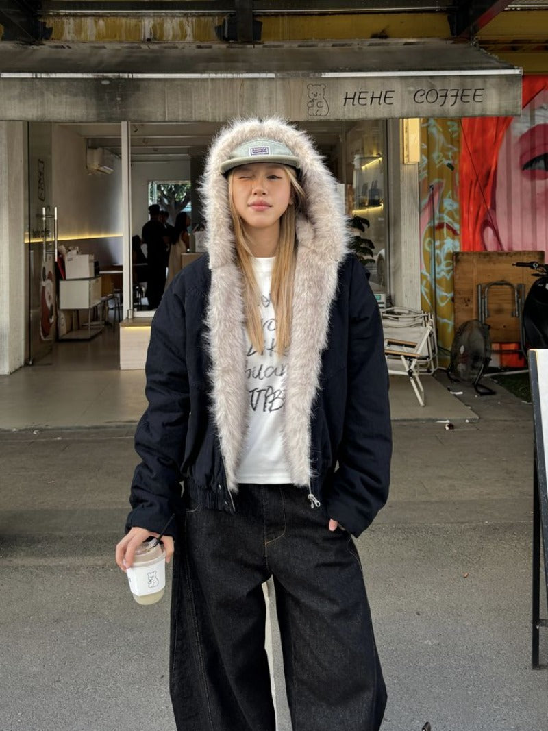 Womens Streetwear Jacket, American Retro Velvet Coat, Thickened Winter Wear with Fur Collar, Loose Fit Hooded Jacket