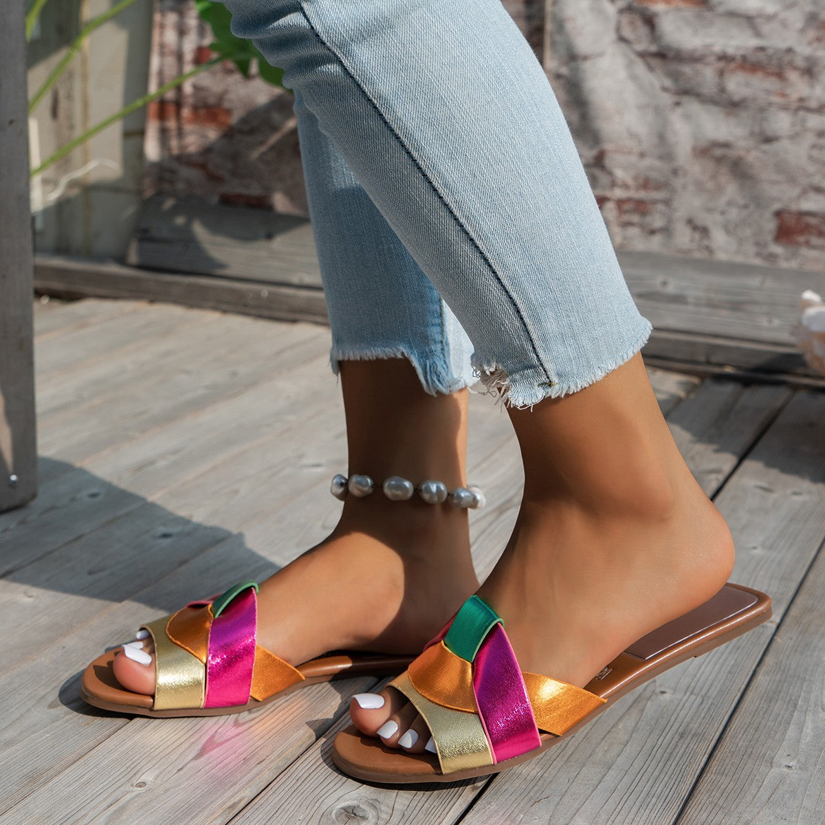 New Woven Luxury Designer Women Sandals, Summer Flat Comfortable Casual Bottom Women Slippers, Trendy Fashion
