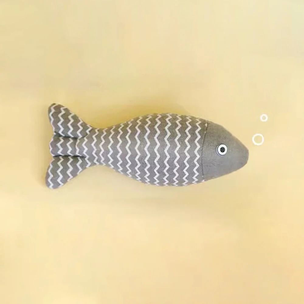 Cat Plush Simulation Fish Toy with Catnip