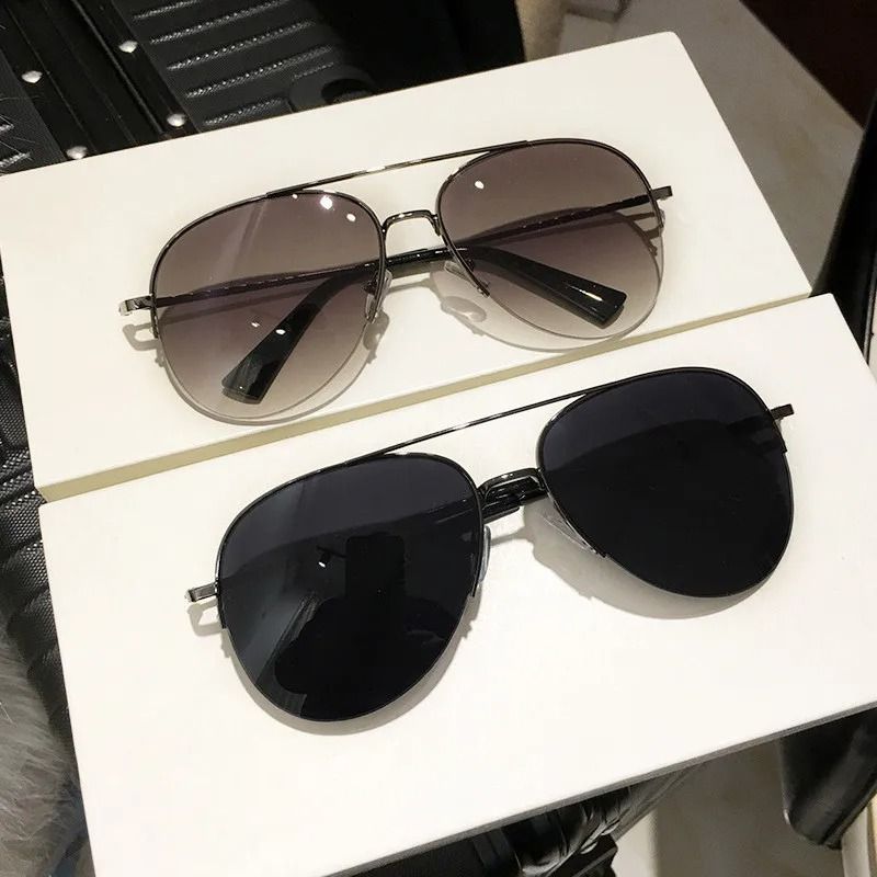 Classic Aviator Metal Frame Sunglasses