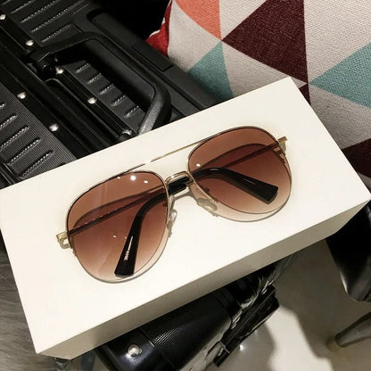 Classic Aviator Metal Frame Sunglasses