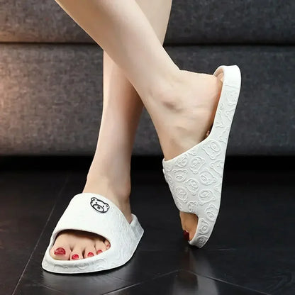 EVA Womens Slippers, Cute Bear Decoration, Lightweight Non-Slip Flat Slippers for Bathroom & Home Use, Ultra Soft