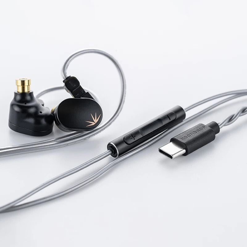 HiFi In Ear Monitors with Detachable Cable for Audiophile Sound