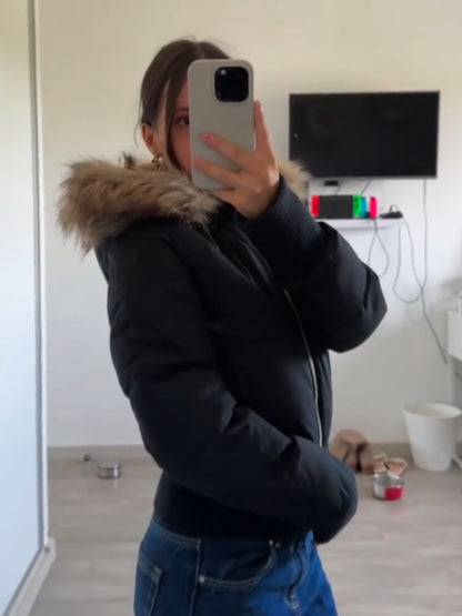 Womens Faux Fur Hooded Jacket, Quilted Cropped Coat, Winter Fashion Outerwear with Zipper Pockets