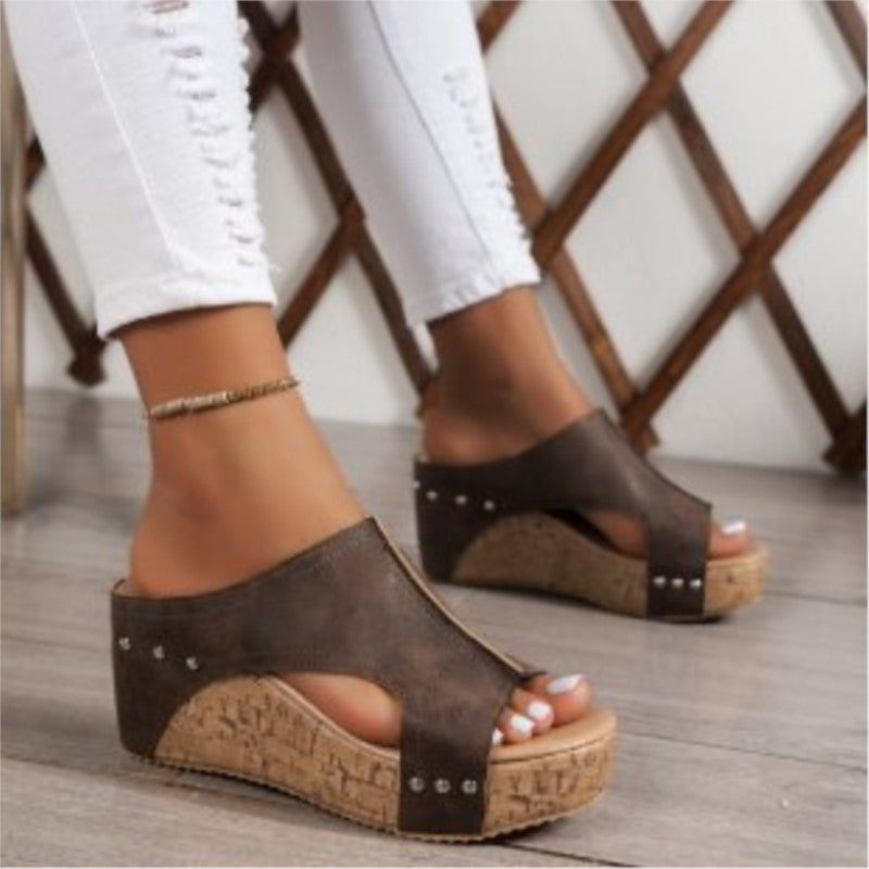 Stylish Womens Wedge Sandals, Soft Summer Shoes for Women, Fashionable Outdoor Ladies Footwear for All-Day Comfort