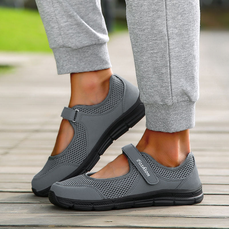 Womens Soft Flat Casual Sneakers, Slip-On Breathable Vulcanized Shoes for Everyday Comfort & Style