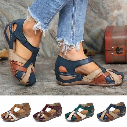 Women Simple Lightweight Summer Sandals for Beach and Casual Wear