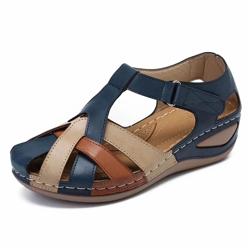Women Simple Lightweight Summer Sandals for Beach and Casual Wear
