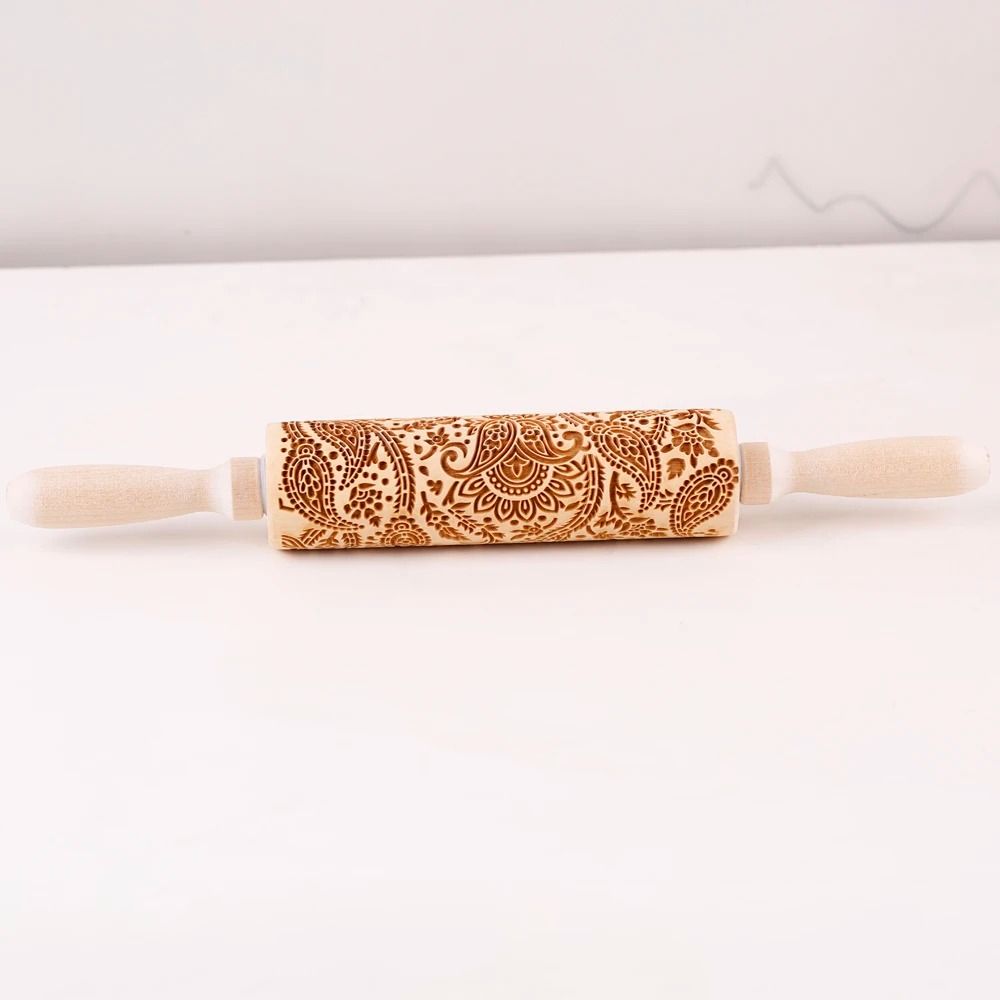 Engraved Wooden Rolling Pin for Decorative Baking