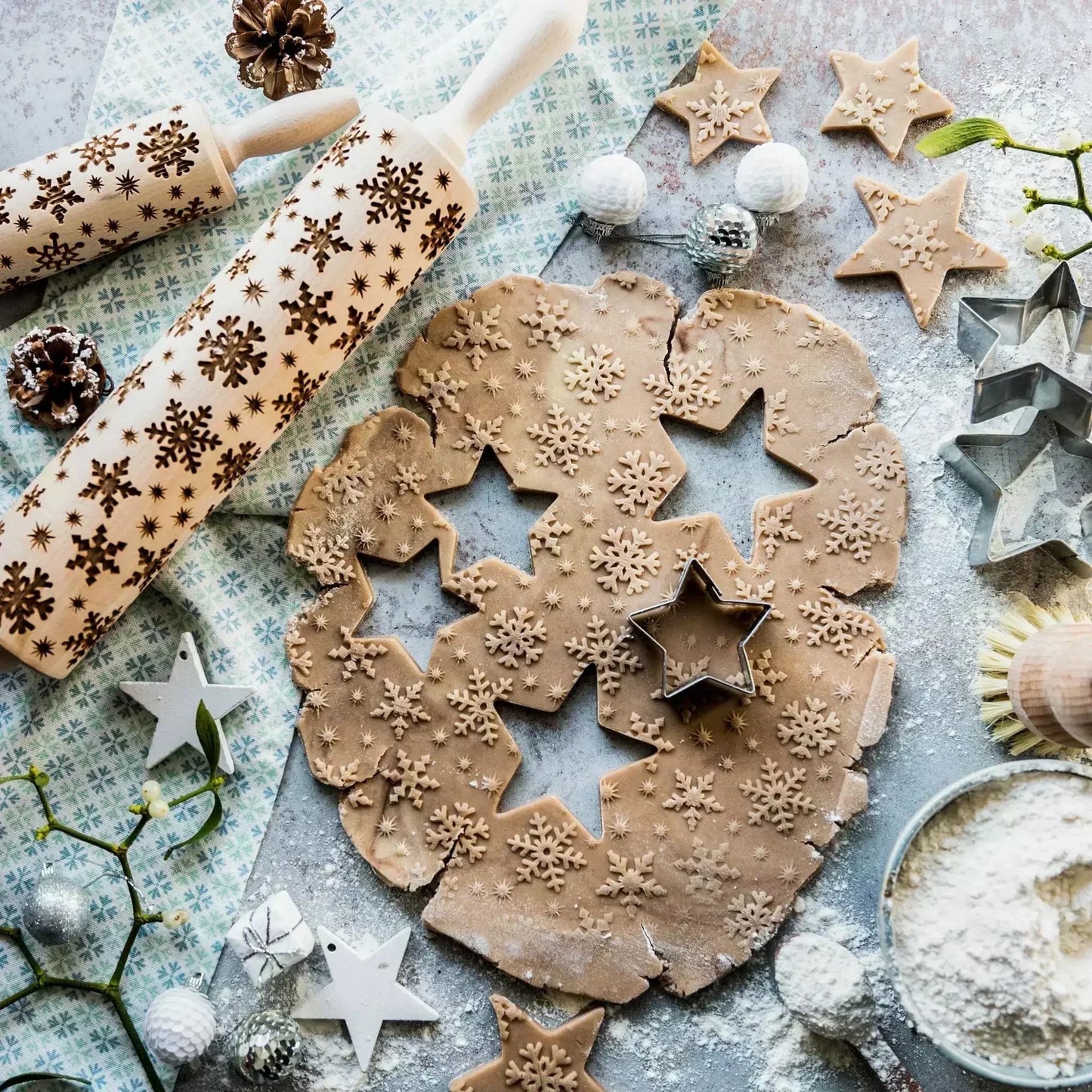 Wooden Embossing Rolling Pin for Baking Cookies and Cakes