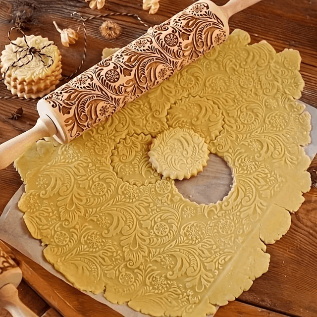 Artisan Pattern Engraved Rolling Pin for Cookies and Fondant Designs